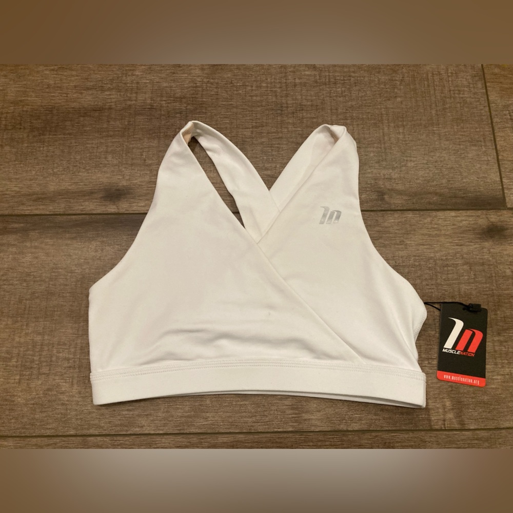 NWT Muscle Nation large sports bra
